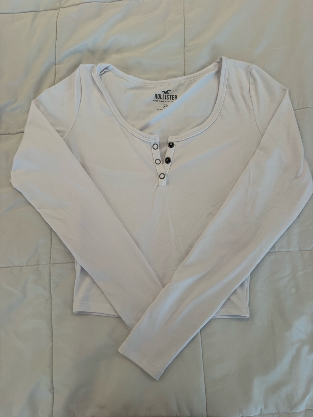Hollister White Long Sleeve Henley Scoop Neck Top
